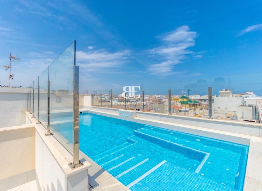 Wiederverkauf - apartment -
Torrevieja - Playa del Cura