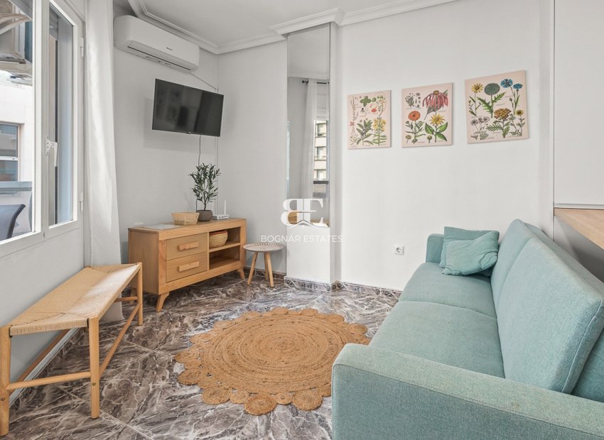 Wiederverkauf - apartment -
Torrevieja - Playa del Cura