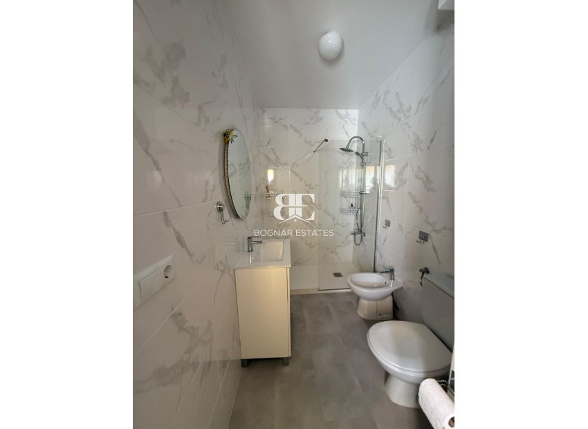 Wiederverkauf - apartment -
Torrevieja - Playa del Cura