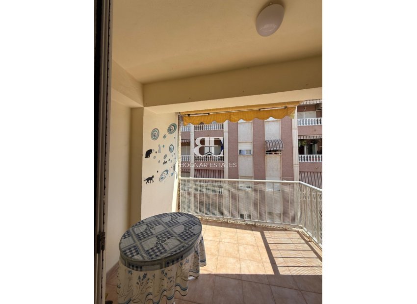 Wiederverkauf - apartment -
Torrevieja - Playa del Cura