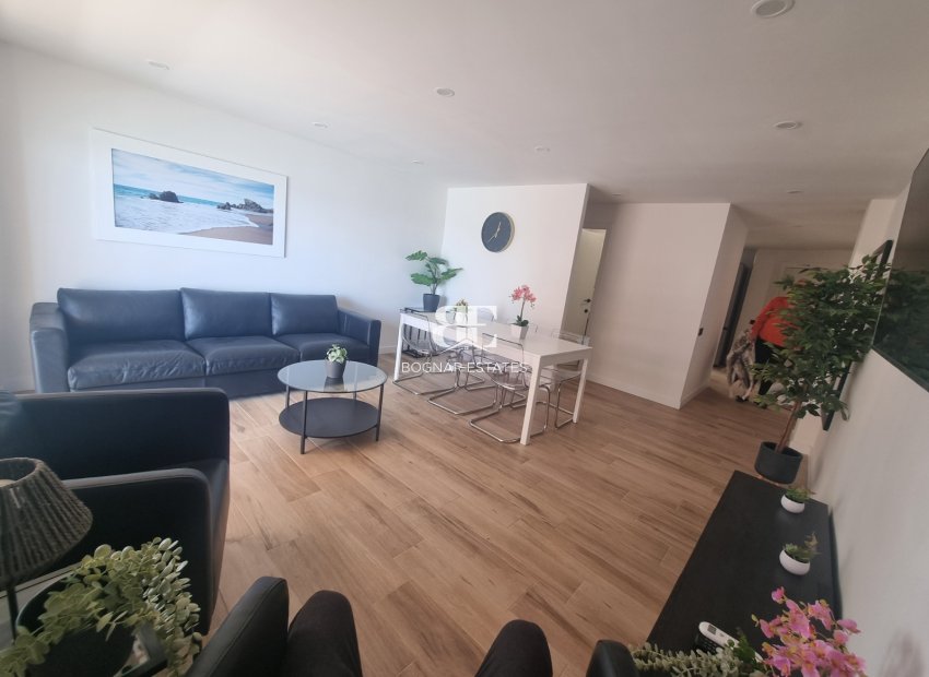 Wiederverkauf - apartment -
Torrevieja - Playa del Cura