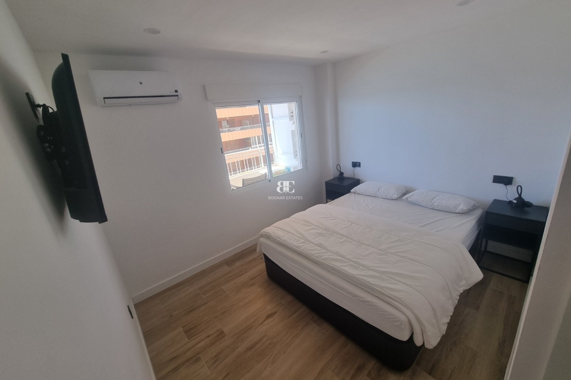 Wiederverkauf - apartment -
Torrevieja - Playa del Cura