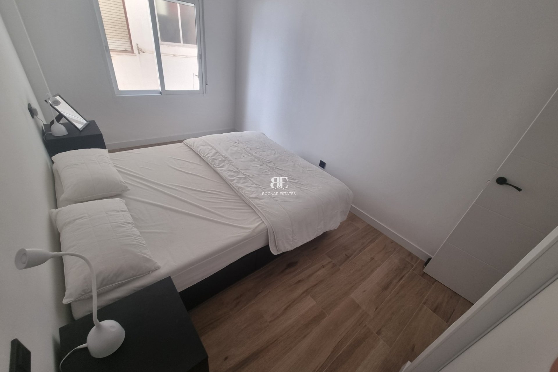 Wiederverkauf - apartment -
Torrevieja - Playa del Cura