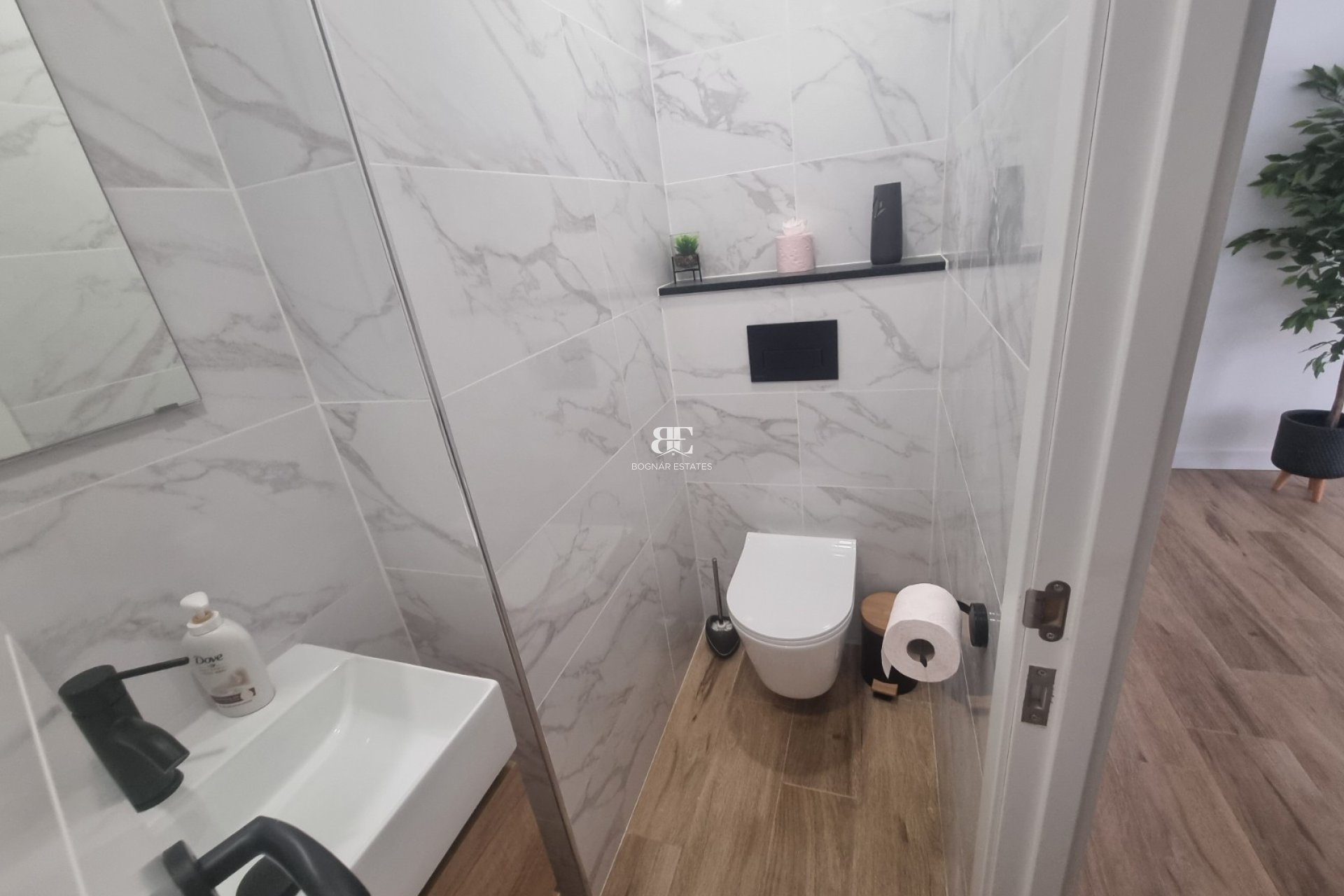 Wiederverkauf - apartment -
Torrevieja - Playa del Cura
