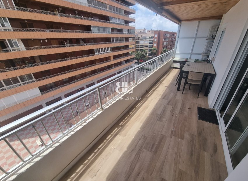 Wiederverkauf - apartment -
Torrevieja - Playa del Cura