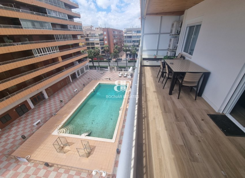 Wiederverkauf - apartment -
Torrevieja - Playa del Cura