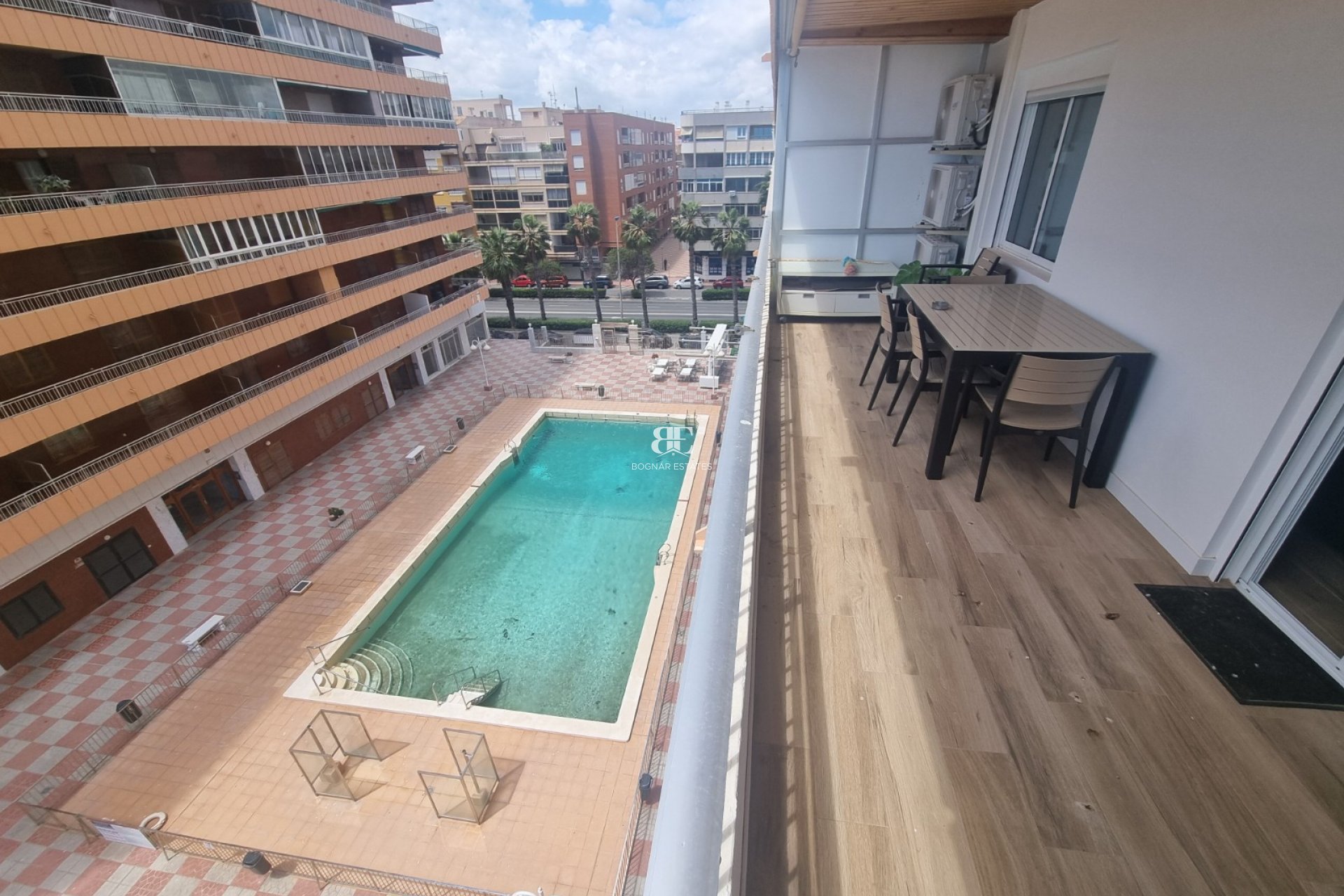 Wiederverkauf - apartment -
Torrevieja - Playa del Cura
