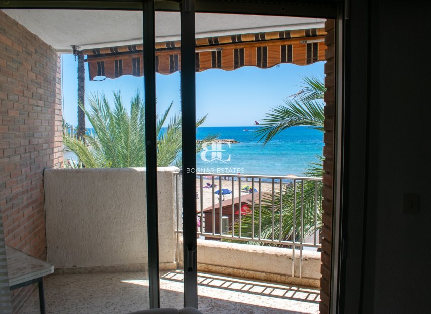 Wiederverkauf - apartment -
Torrevieja - Playa del Cura