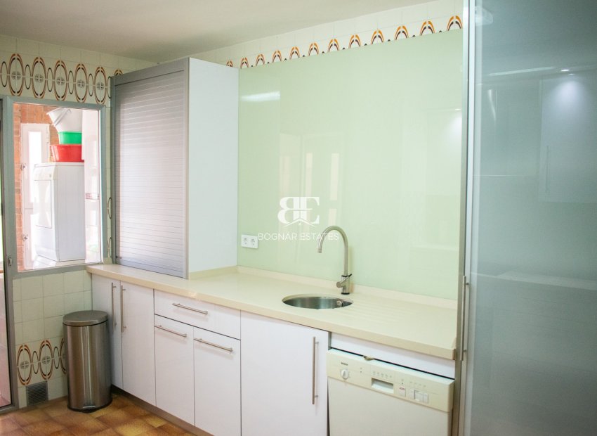 Wiederverkauf - apartment -
Torrevieja - Playa del Cura