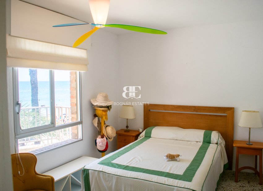 Wiederverkauf - apartment -
Torrevieja - Playa del Cura