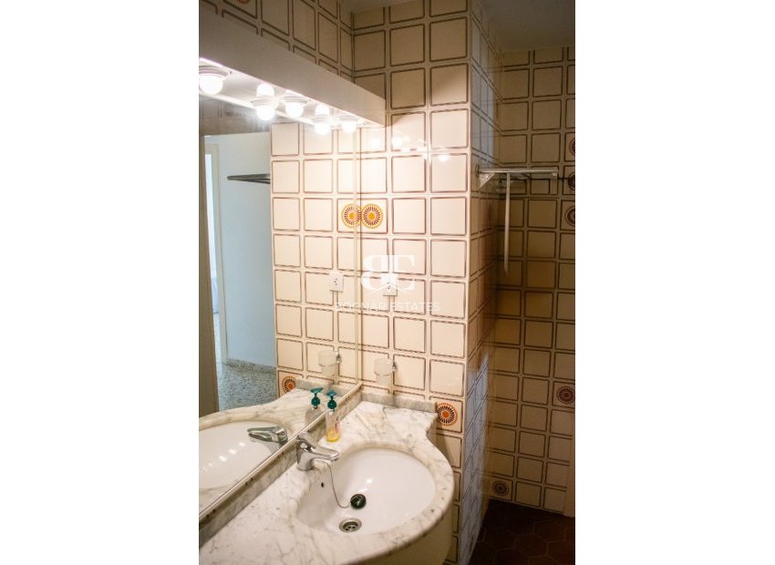 Wiederverkauf - apartment -
Torrevieja - Playa del Cura