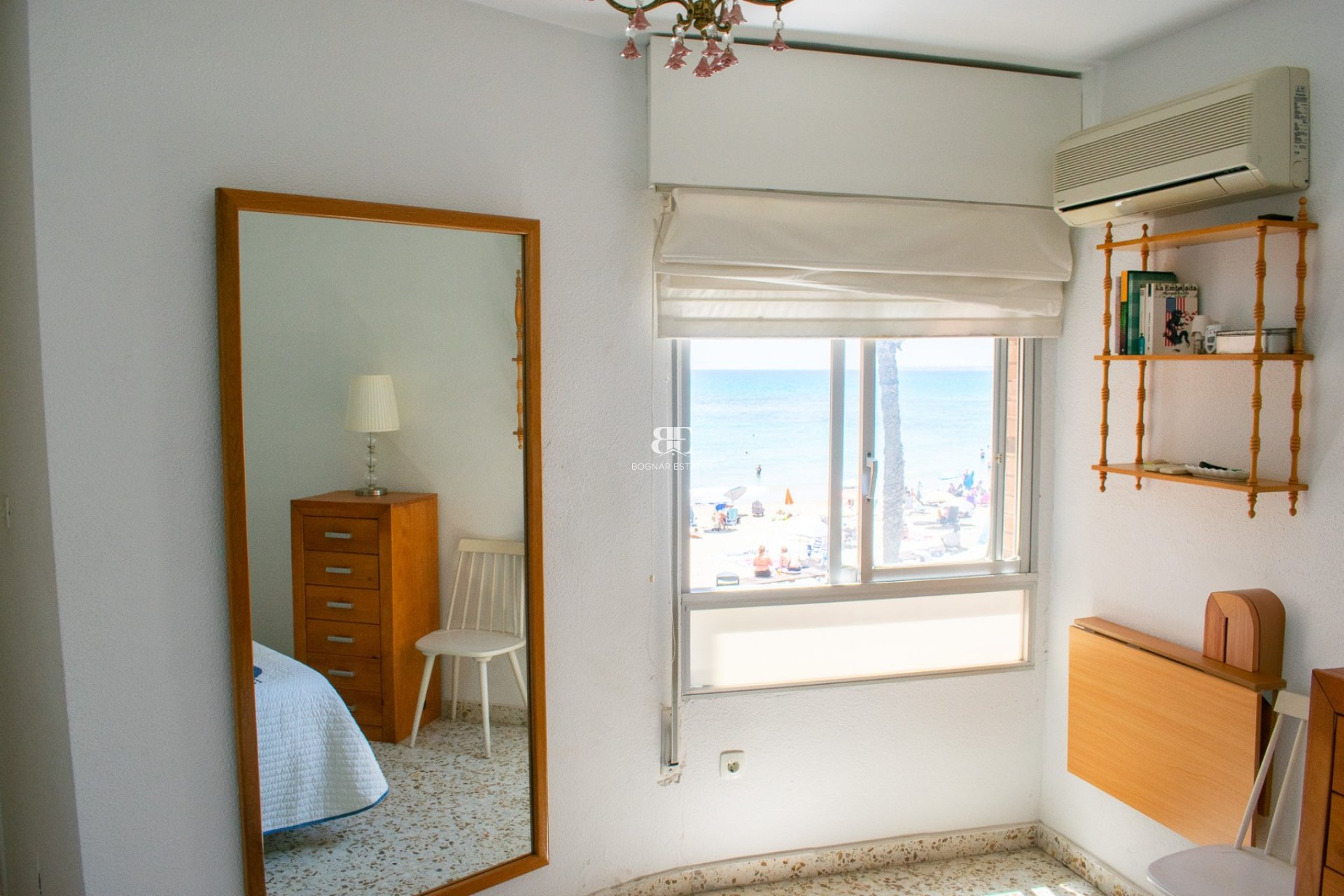 Wiederverkauf - apartment -
Torrevieja - Playa del Cura