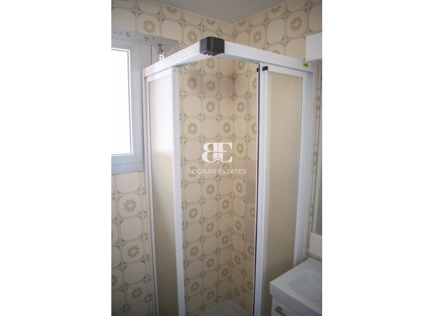Wiederverkauf - apartment -
Torrevieja - Playa del Cura