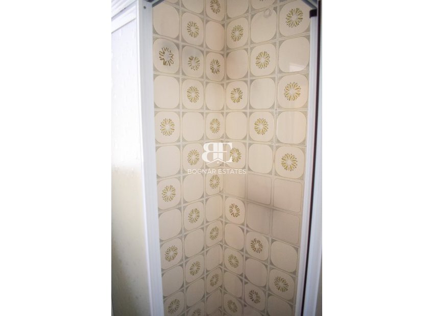 Wiederverkauf - apartment -
Torrevieja - Playa del Cura