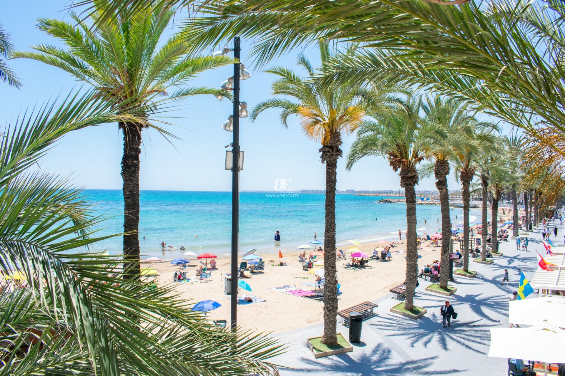 Wiederverkauf - apartment -
Torrevieja - Playa del Cura