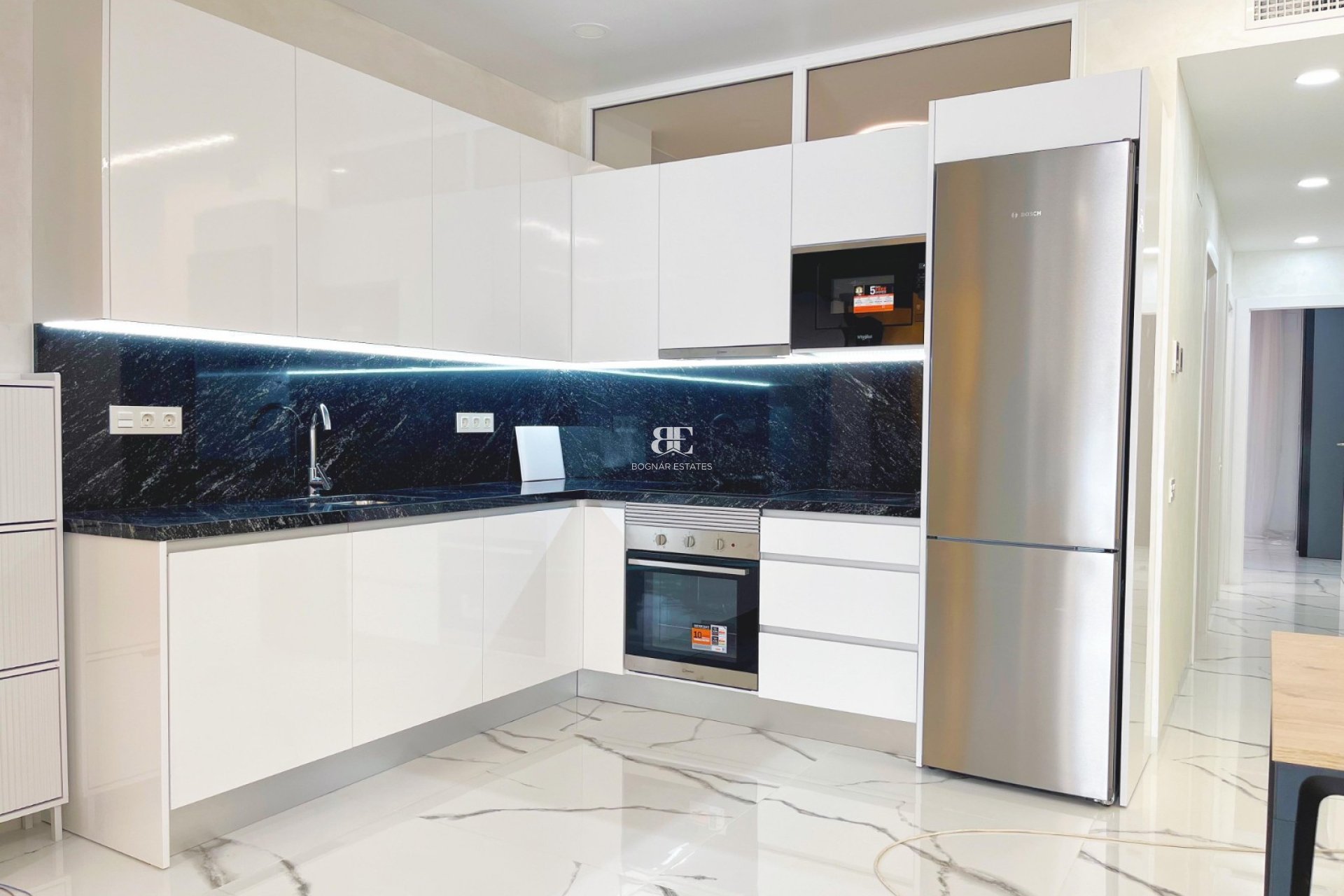 Wiederverkauf - apartment -
Torrevieja - Playa del Cura