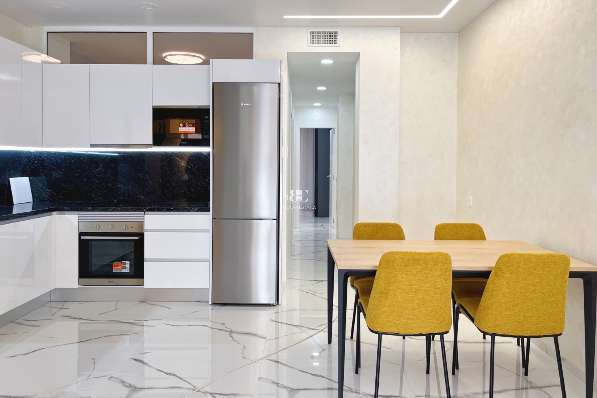 Wiederverkauf - apartment -
Torrevieja - Playa del Cura