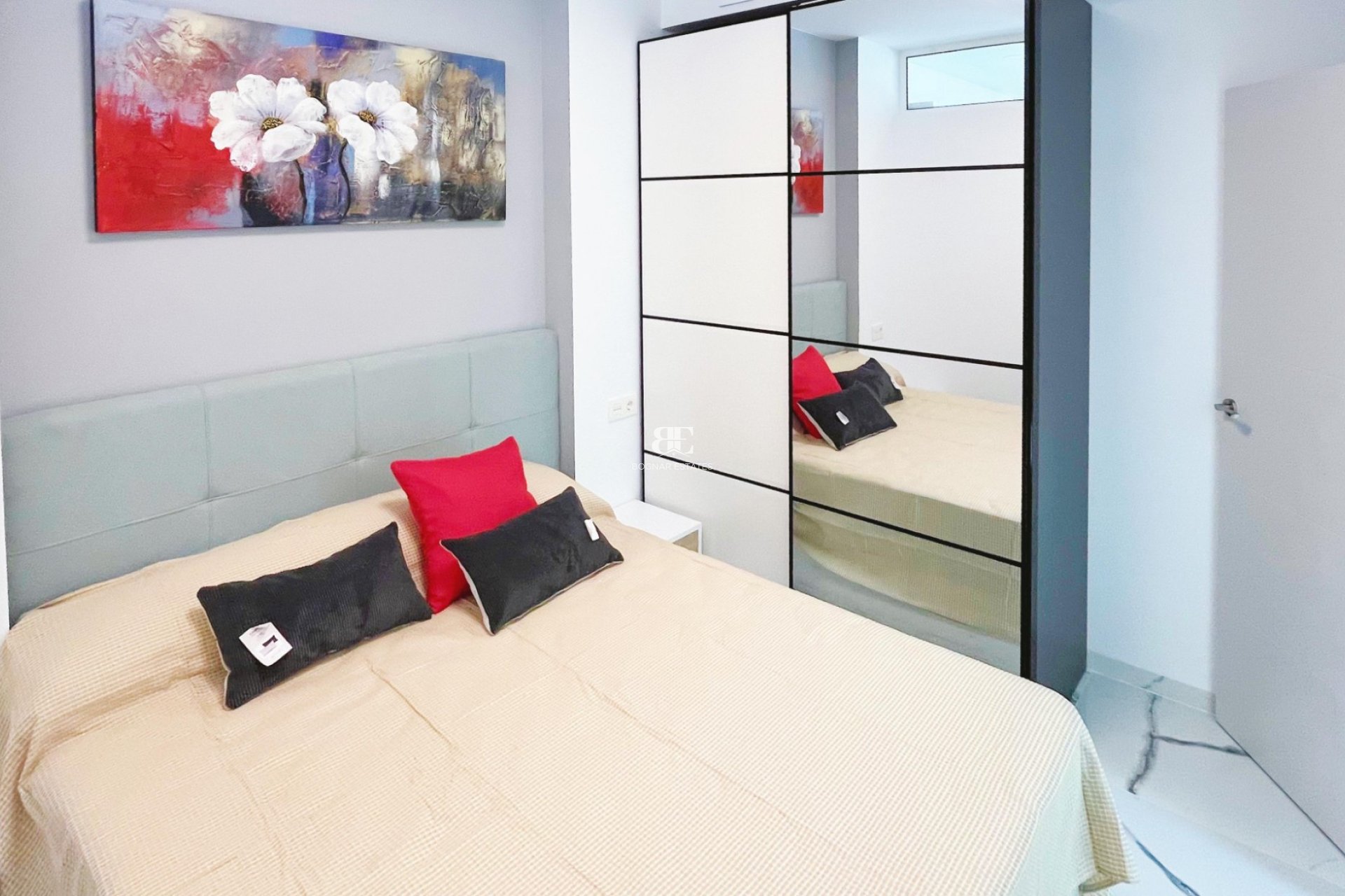 Wiederverkauf - apartment -
Torrevieja - Playa del Cura