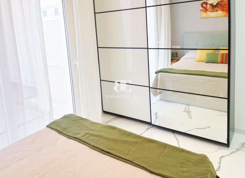 Wiederverkauf - apartment -
Torrevieja - Playa del Cura