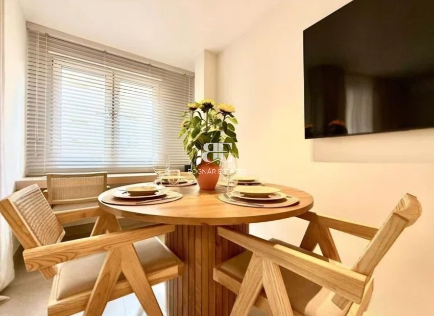 Wiederverkauf - apartment -
Torrevieja - Playa del Cura