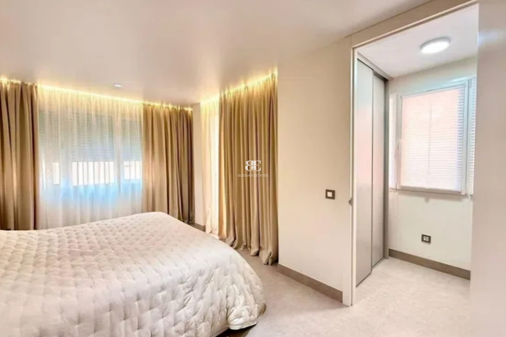 Wiederverkauf - apartment -
Torrevieja - Playa del Cura