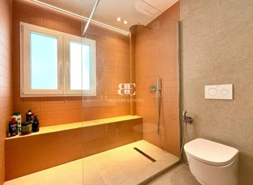 Wiederverkauf - apartment -
Torrevieja - Playa del Cura