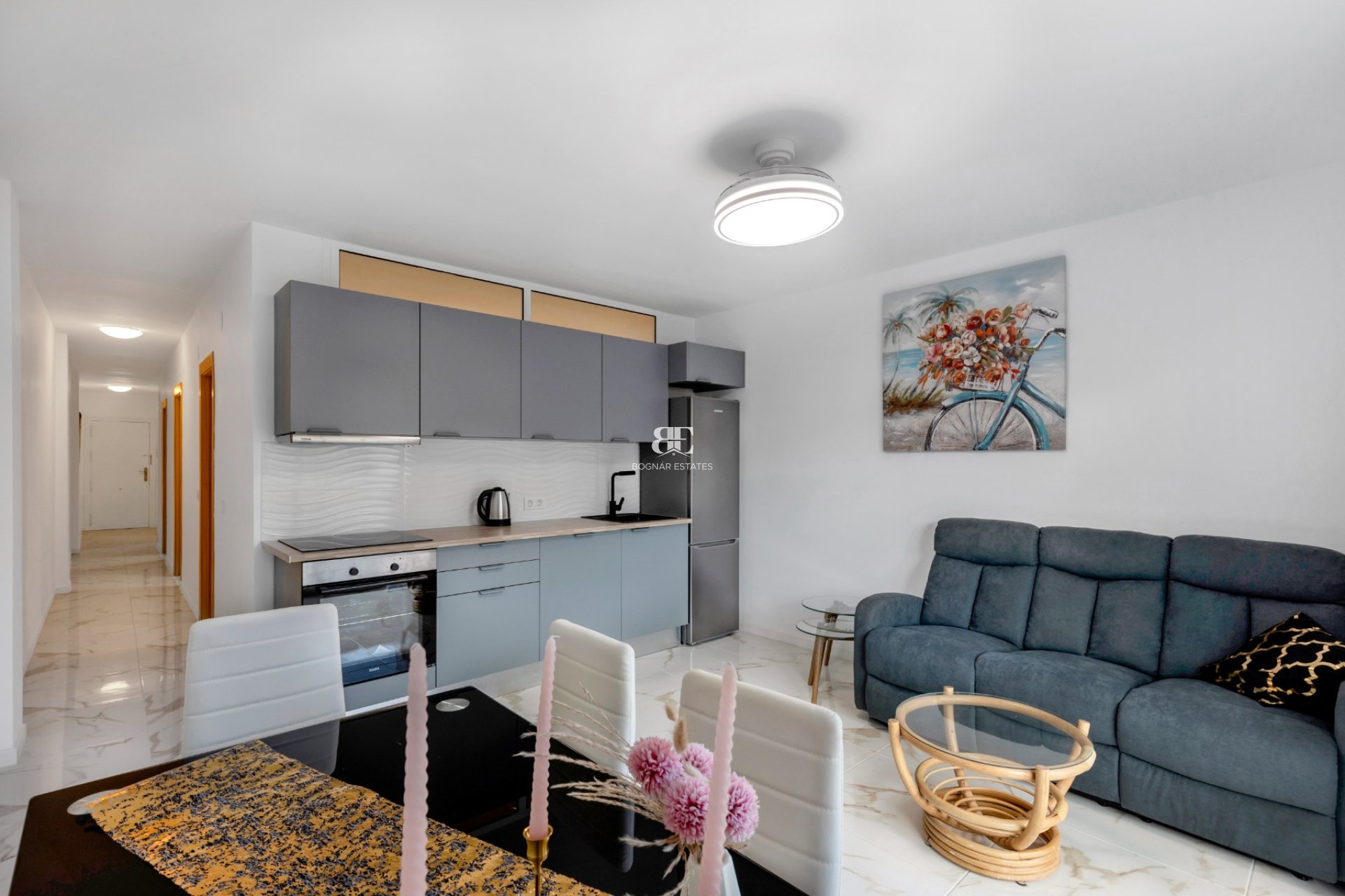 Wiederverkauf - apartment -
Torrevieja - Playa del Cura