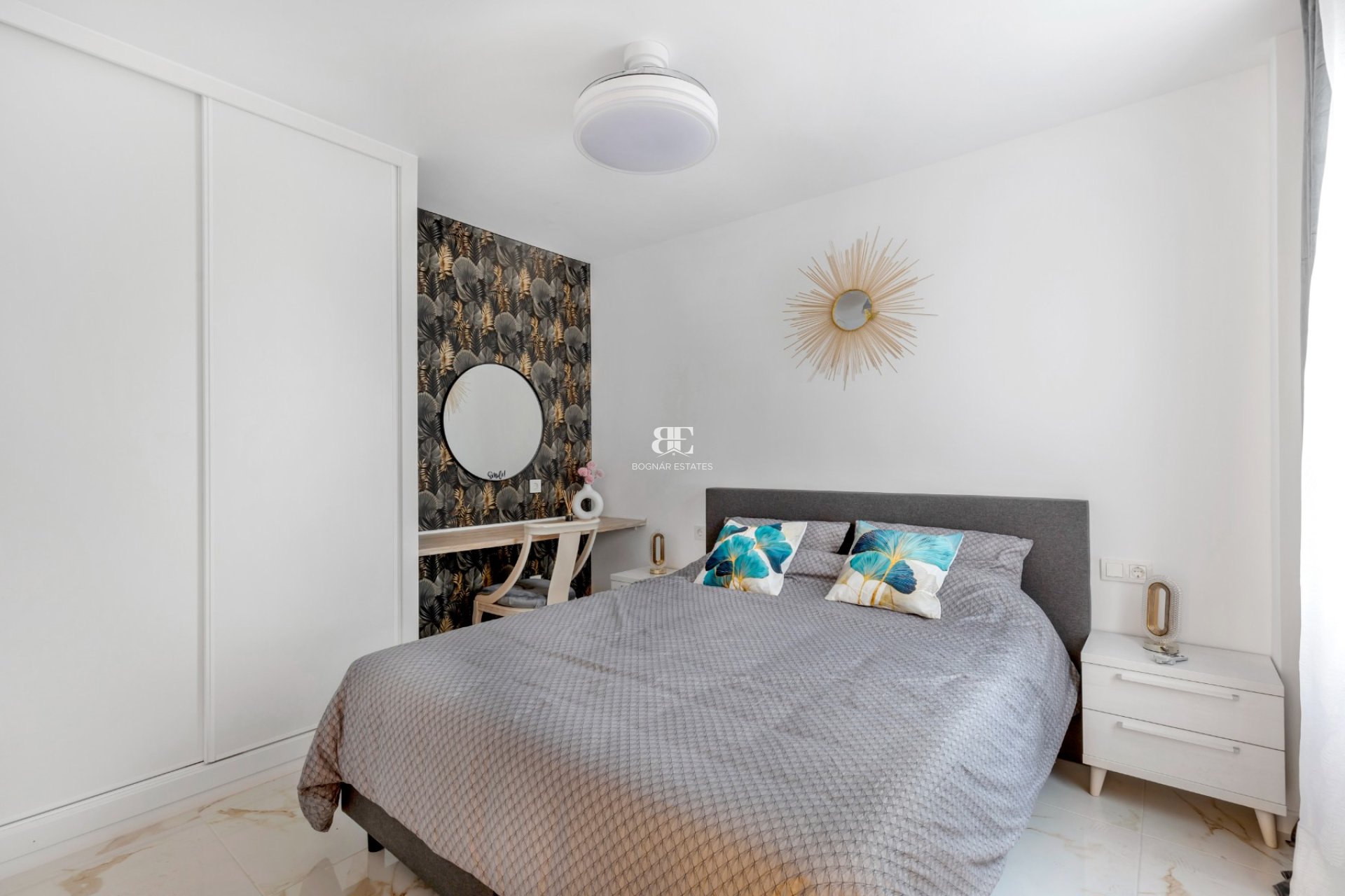 Wiederverkauf - apartment -
Torrevieja - Playa del Cura