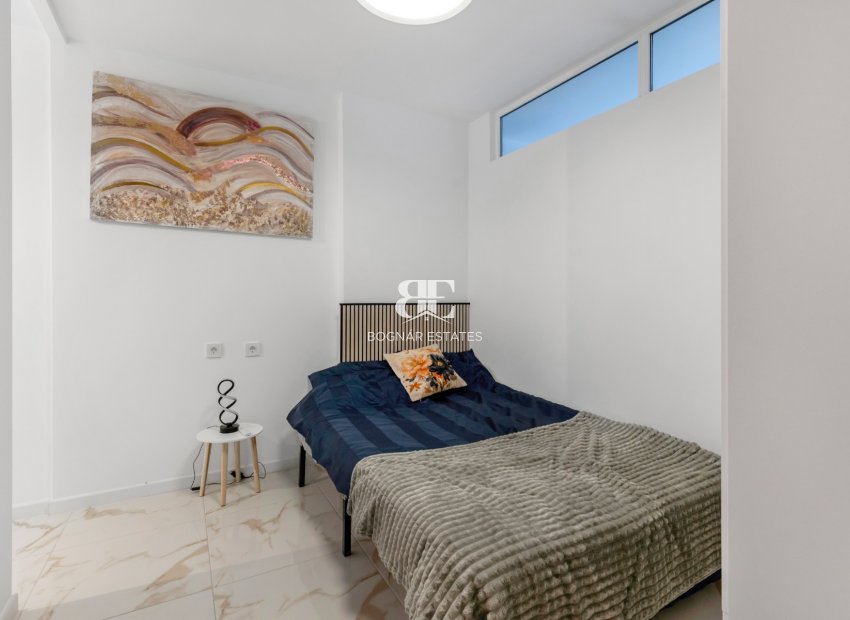 Wiederverkauf - apartment -
Torrevieja - Playa del Cura