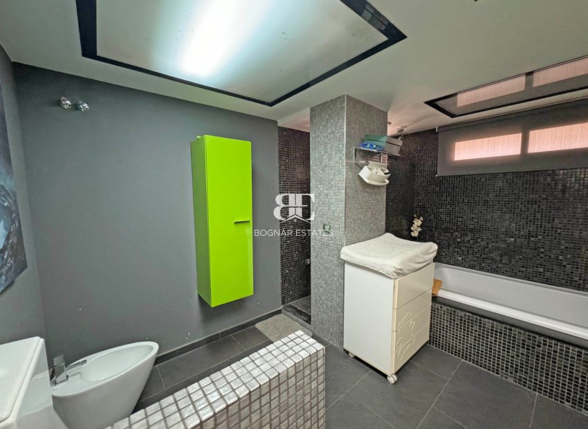 Wiederverkauf - apartment -
Torrevieja - Playa del Cura