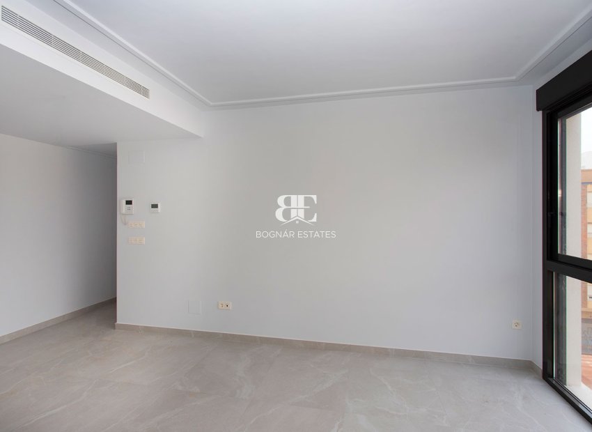 Wiederverkauf - apartment -
Torrevieja - Playa del Cura