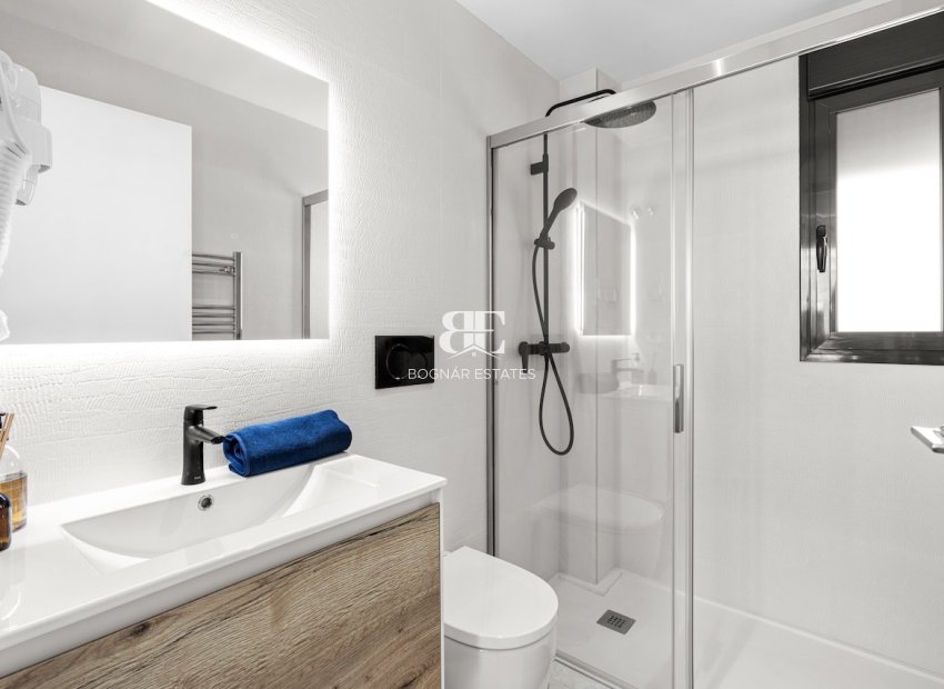 Wiederverkauf - apartment -
Torrevieja - Playa del Cura