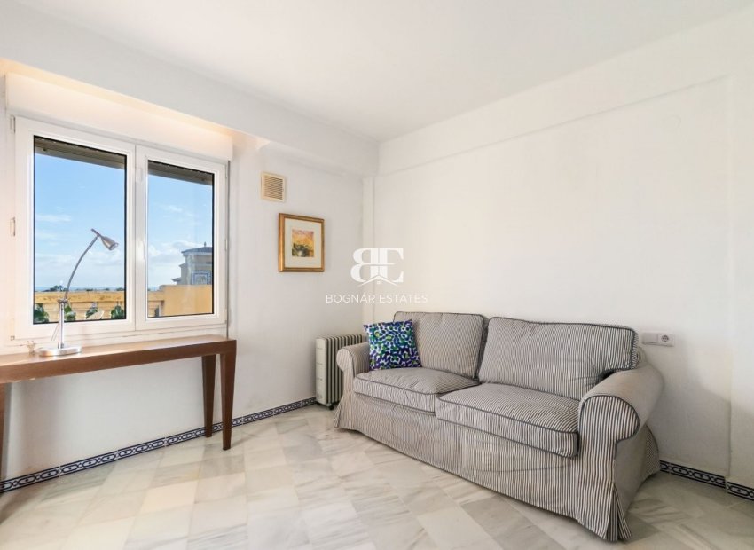 Wiederverkauf - apartment -
Torrevieja - Playa Los Locos