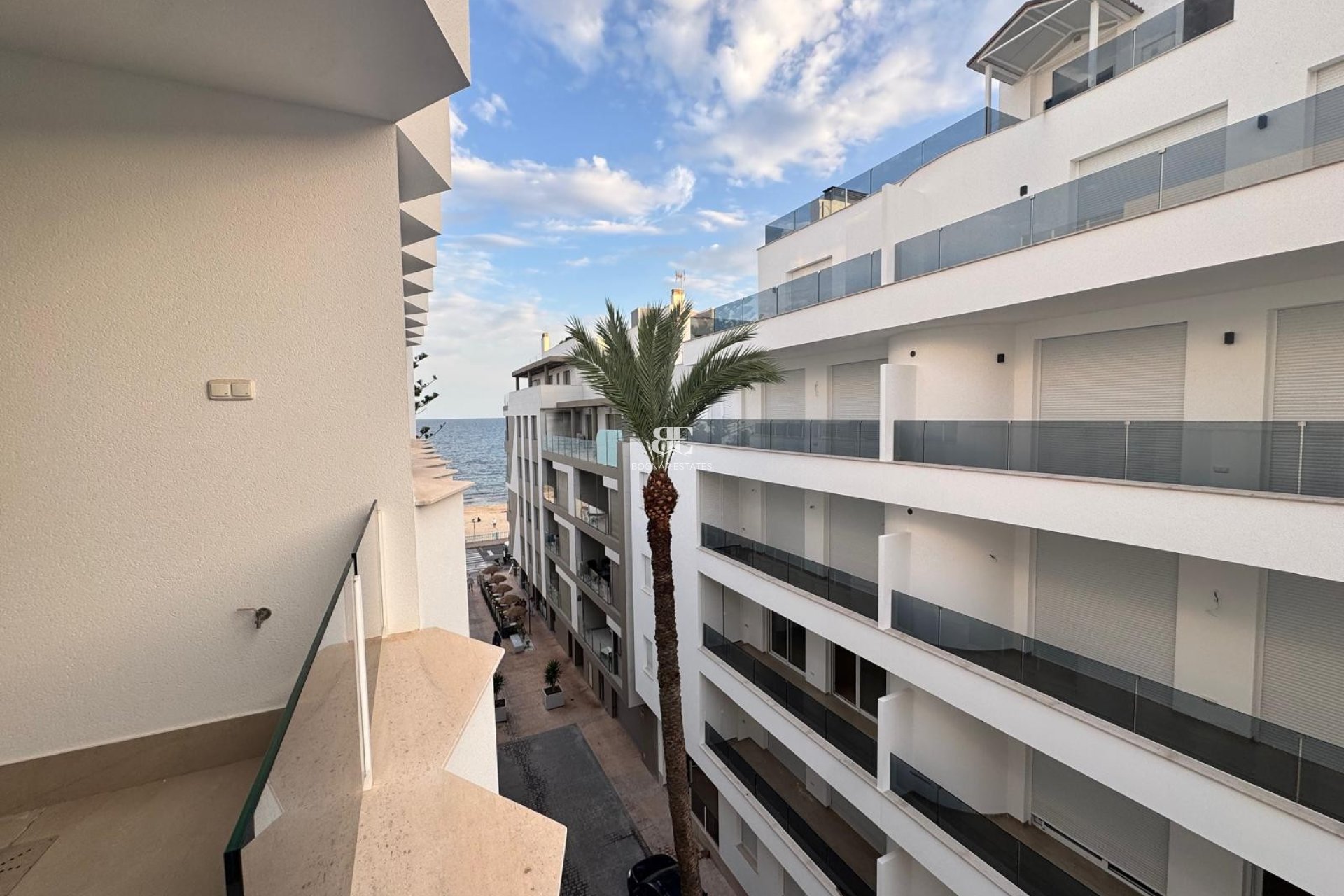 Wiederverkauf - apartment -
Torrevieja - Playa Los Locos