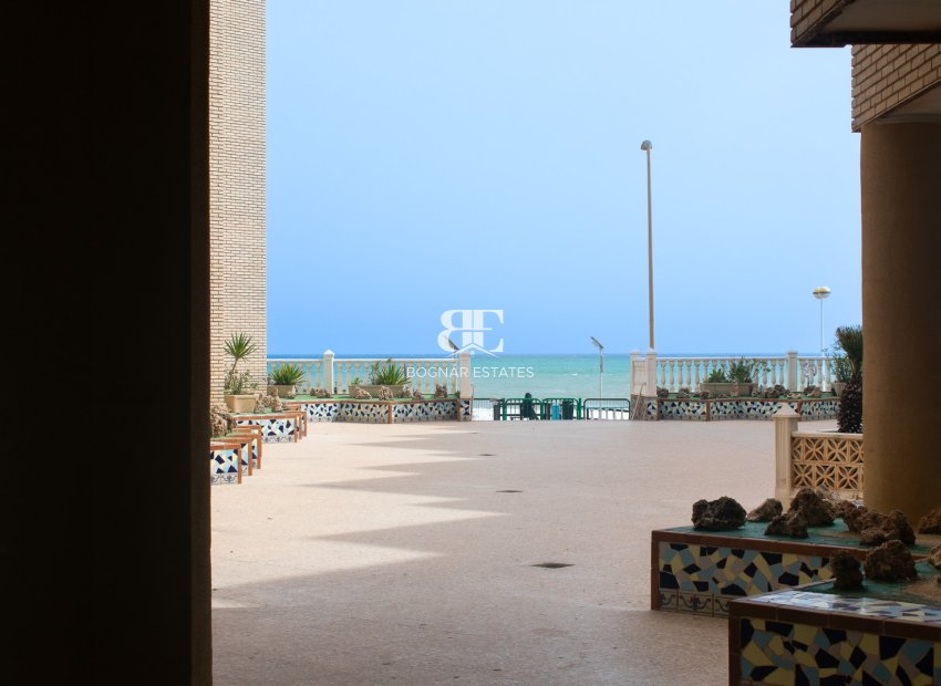 Wiederverkauf - apartment -
Torrevieja - Playa Los Locos