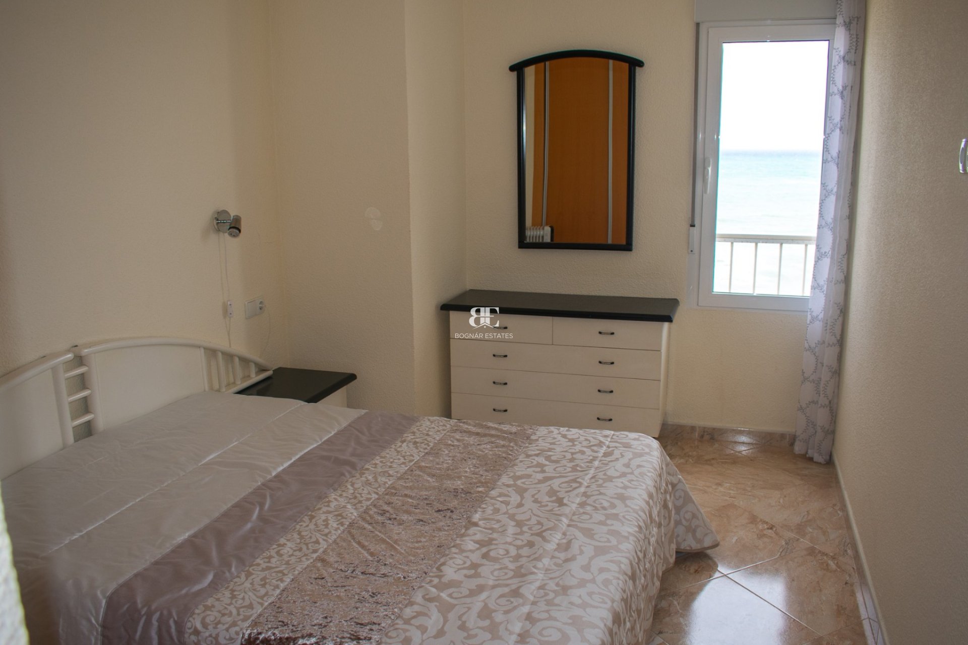 Wiederverkauf - apartment -
Torrevieja - Playa Los Locos