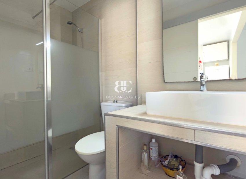 Wiederverkauf - apartment -
Torrevieja - Playa Los Naufragos