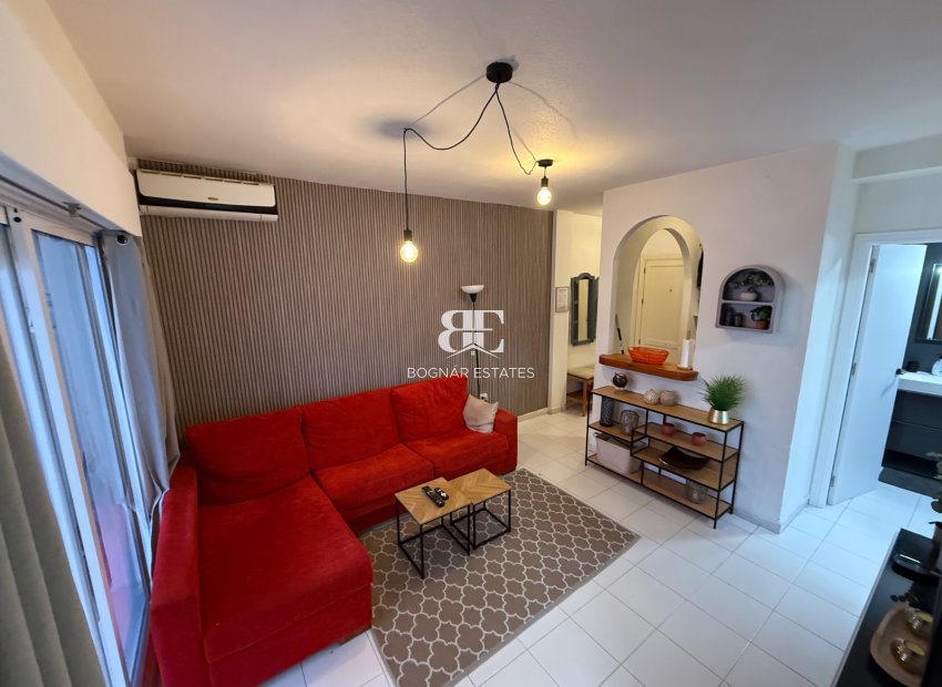 Wiederverkauf - apartment -
Torrevieja - Playa Los Naufragos