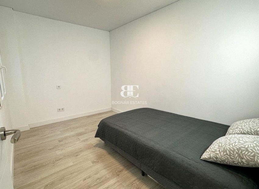 Wiederverkauf - apartment -
Torrevieja - Playa Los Naufragos