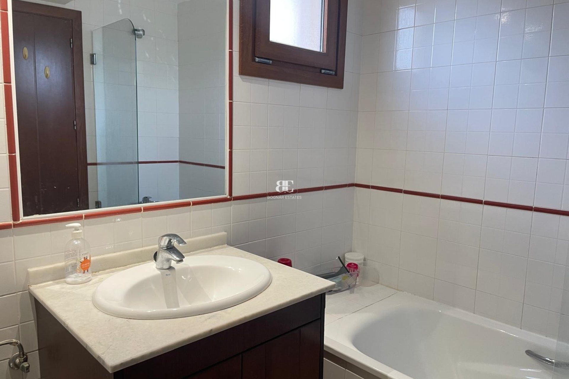 Wiederverkauf - apartment -
Torrevieja - Punta Prima