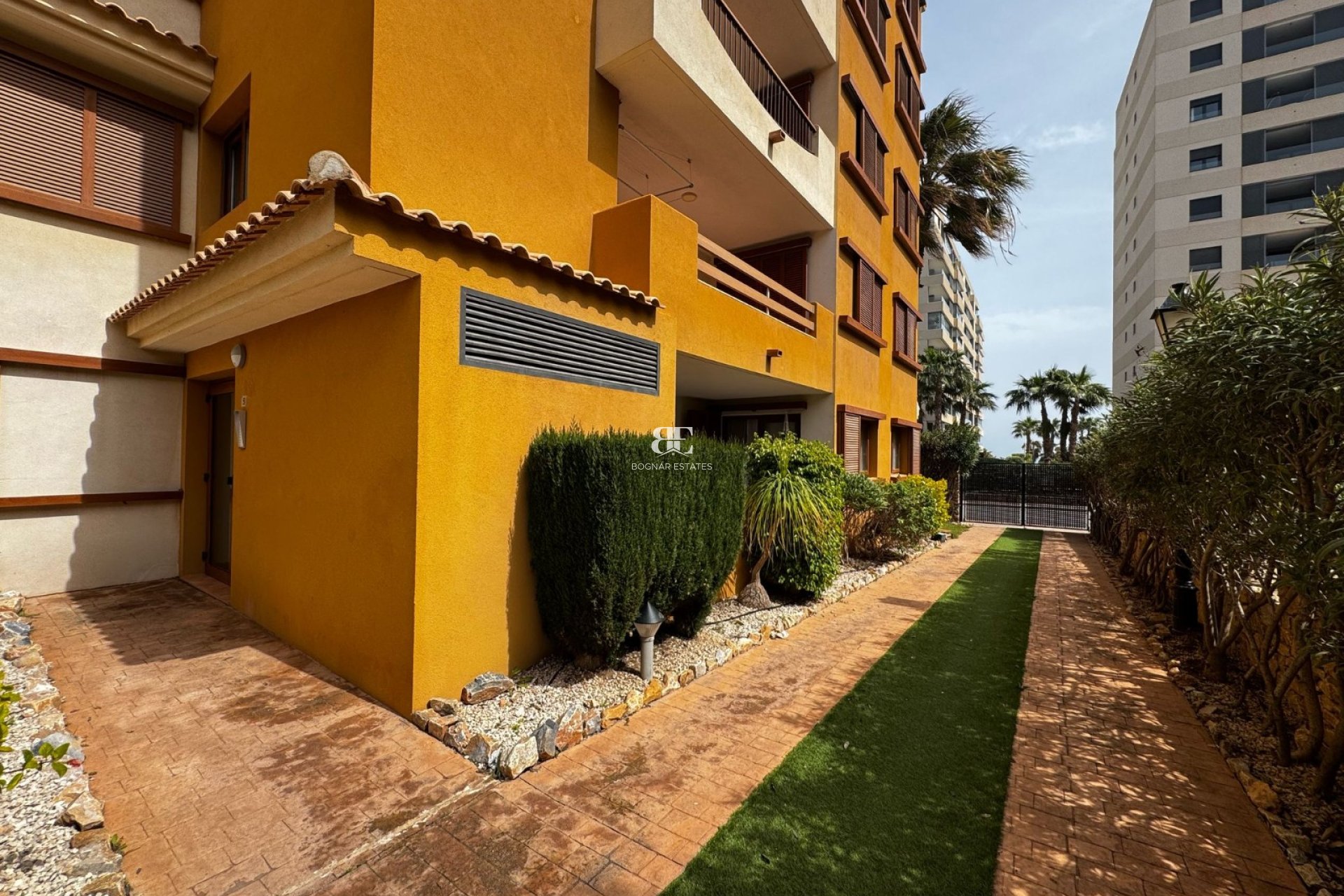 Wiederverkauf - apartment -
Torrevieja - Punta Prima