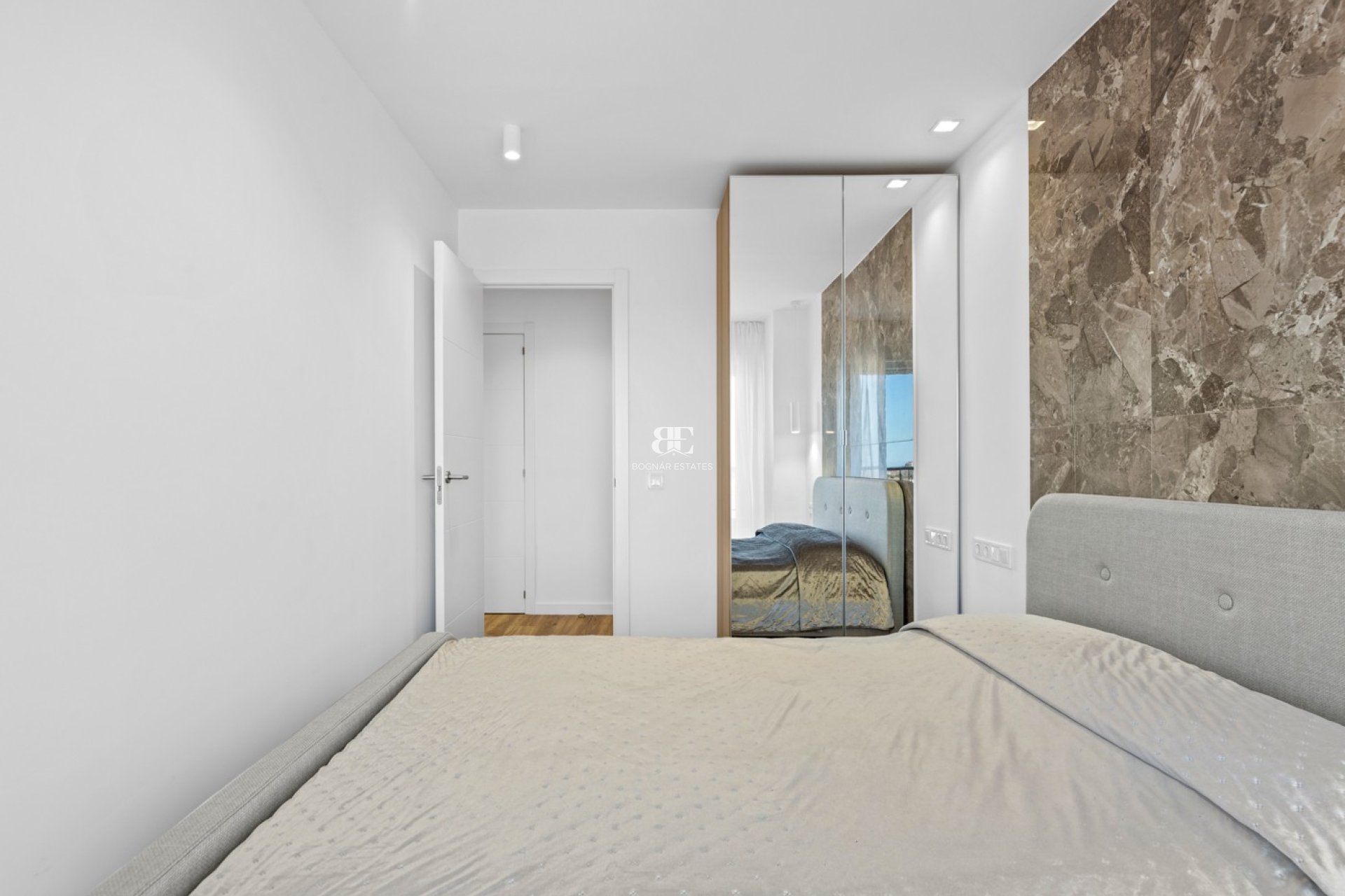 Wiederverkauf - apartment -
Torrevieja - Punta Prima
