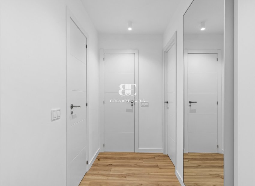 Wiederverkauf - apartment -
Torrevieja - Punta Prima