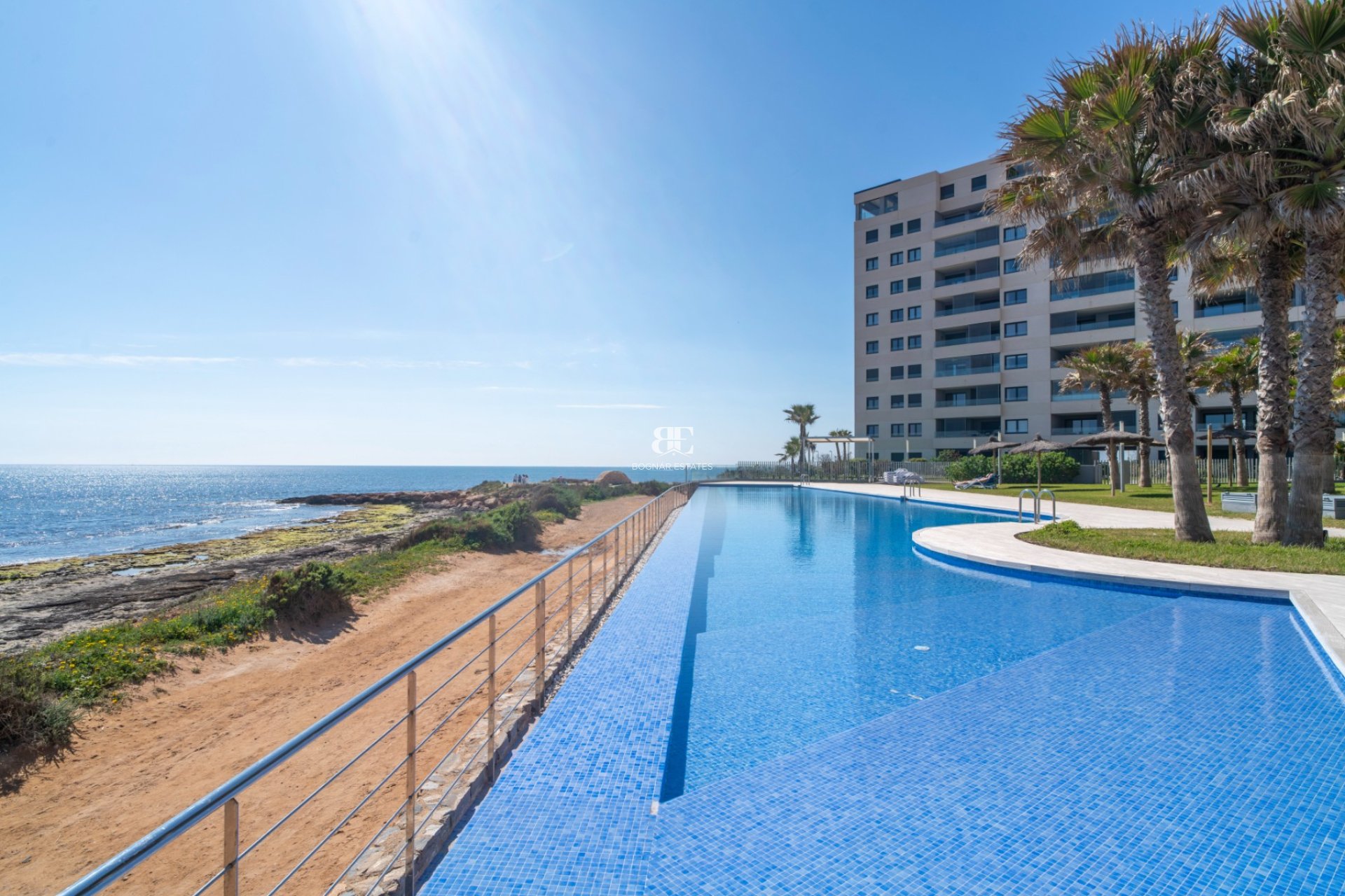Wiederverkauf - apartment -
Torrevieja - Punta Prima