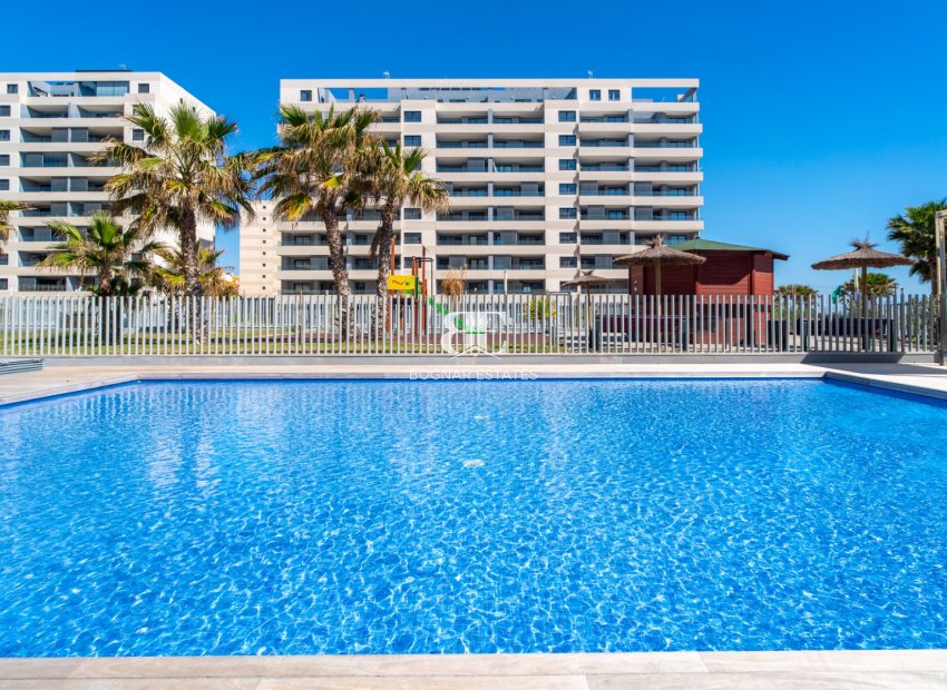 Wiederverkauf - apartment -
Torrevieja - Punta Prima