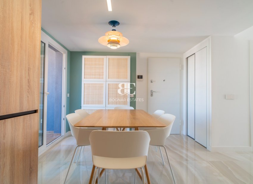 Wiederverkauf - apartment -
Torrevieja - Punta Prima