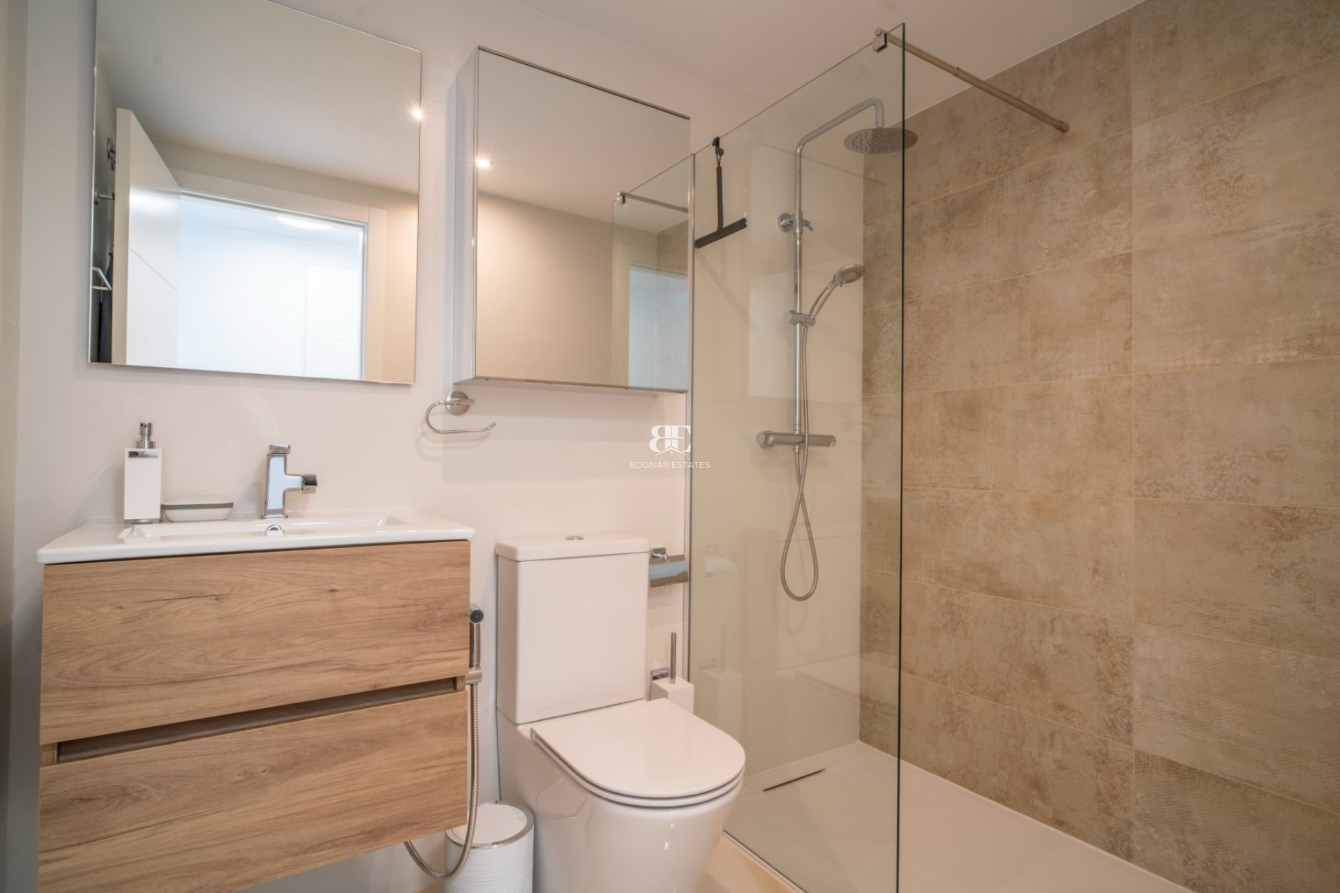 Wiederverkauf - apartment -
Torrevieja - Punta Prima