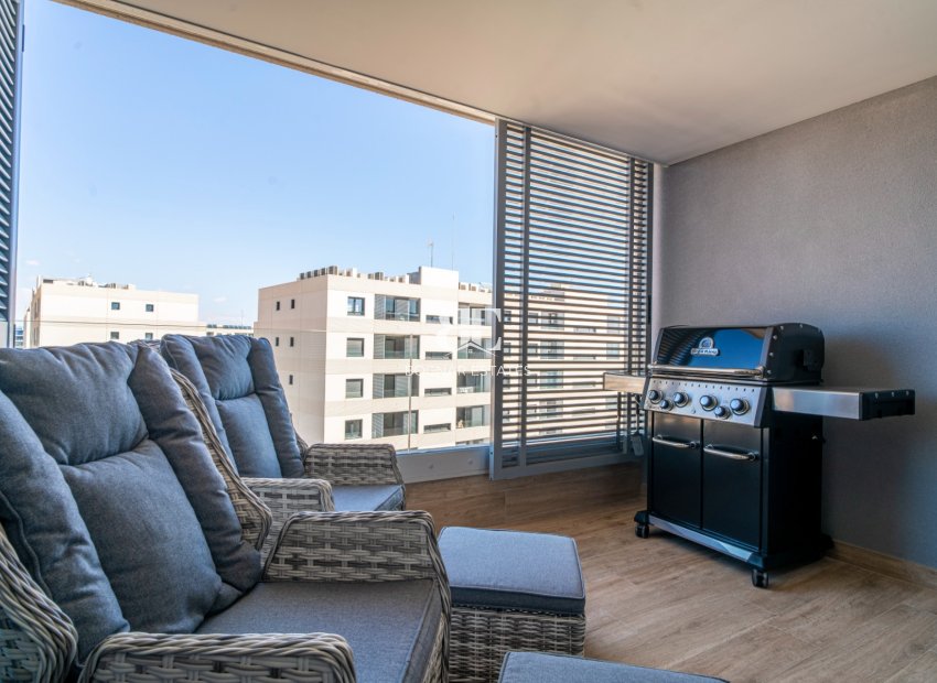 Wiederverkauf - apartment -
Torrevieja - Punta Prima