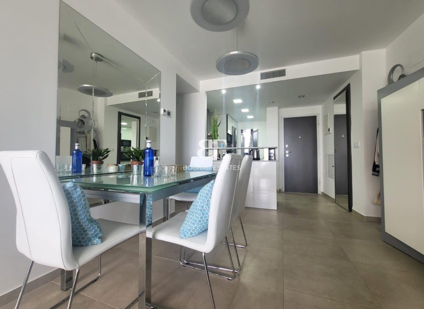 Wiederverkauf - apartment -
Torrevieja - Punta Prima