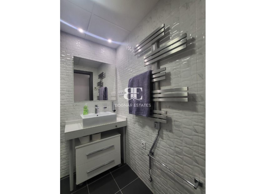 Wiederverkauf - apartment -
Torrevieja - Punta Prima
